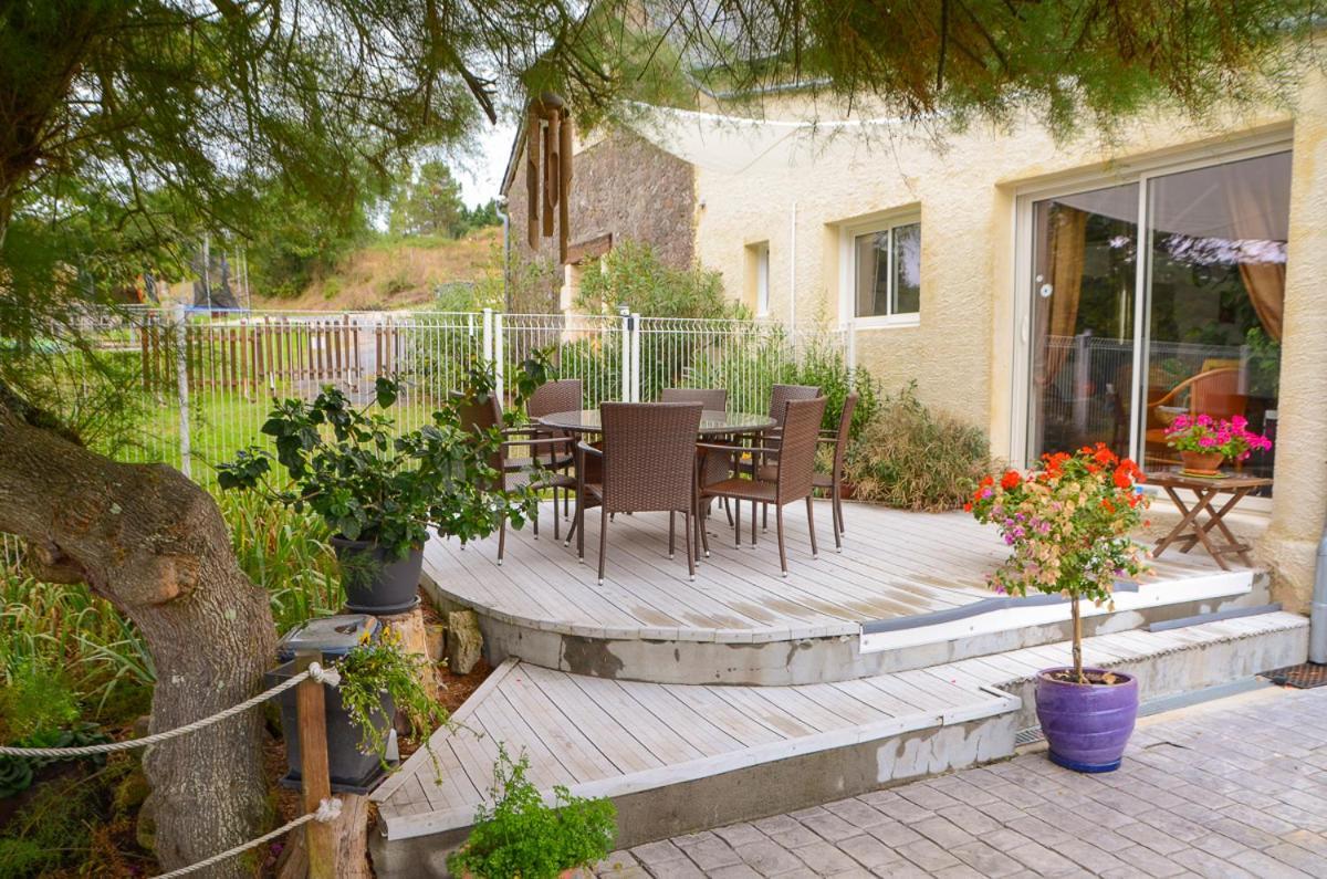 Domaine De La Moretie Cublac Extérieur photo